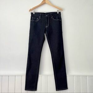 Uniqlo Dark Wash Skinny Fit Jeans Size 30